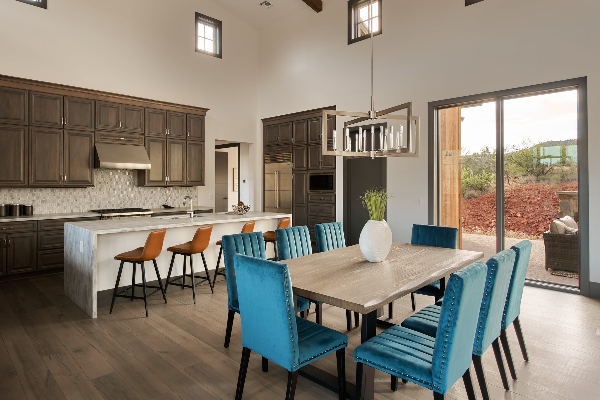 Dining area off the kitchen